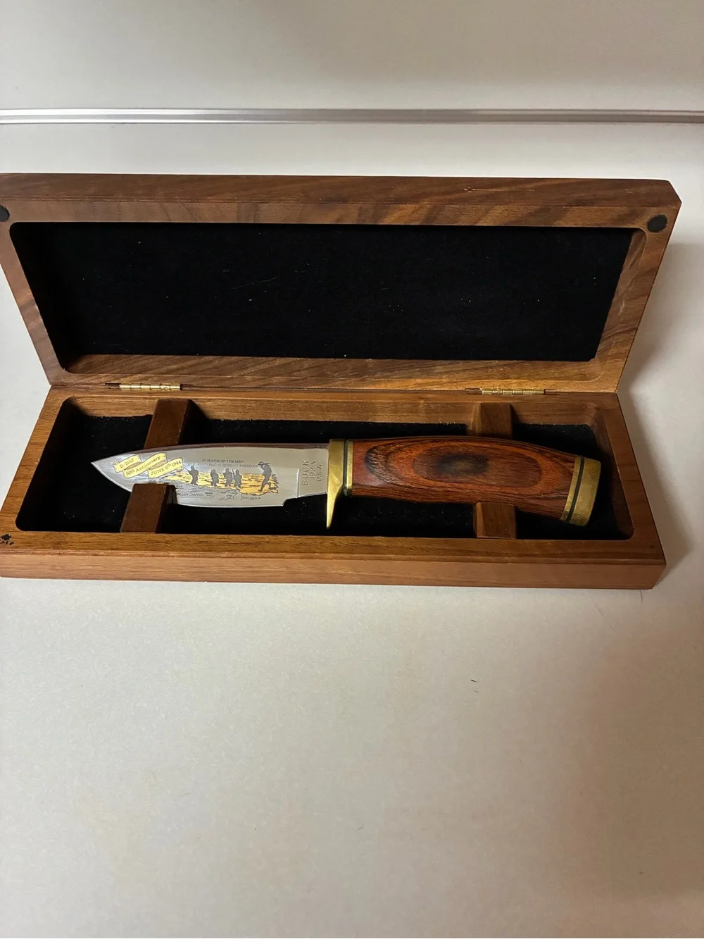 Buck 192 Vanguard 50th Anniversary D-Day Limited Edition USA Hunting Knife /500